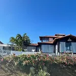Casa Em Joao Fernandes Com Magnifica Vista Al Mar.