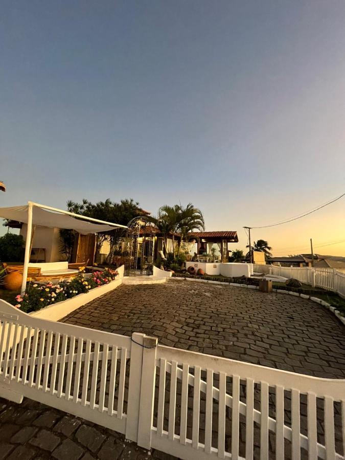 Casa Em Joao Fernandes Com Magnifica Vista Al Mar.